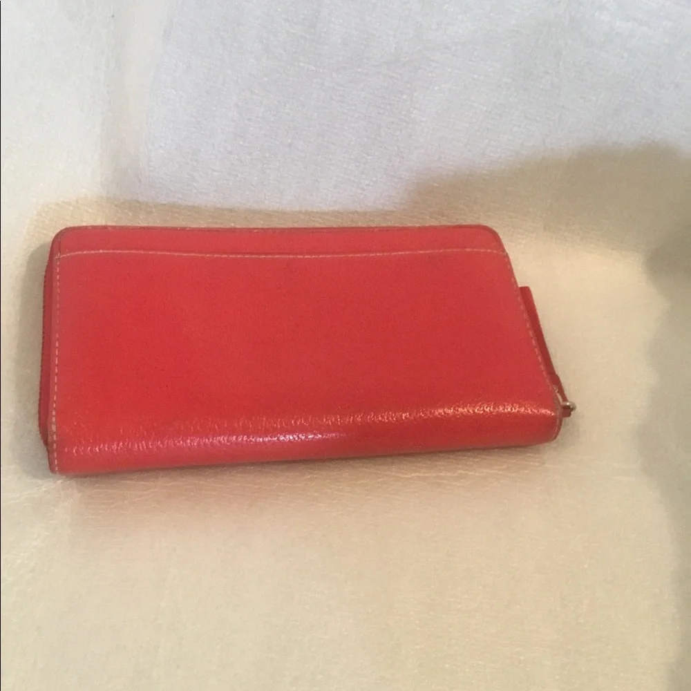 Large Kate Spade Wallet Wristlet.